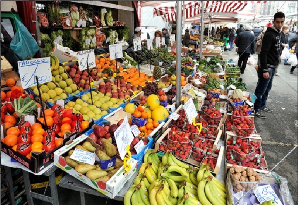 Immagine di copertina per Mercato settimanale anticipato a domenica 22 dicembre